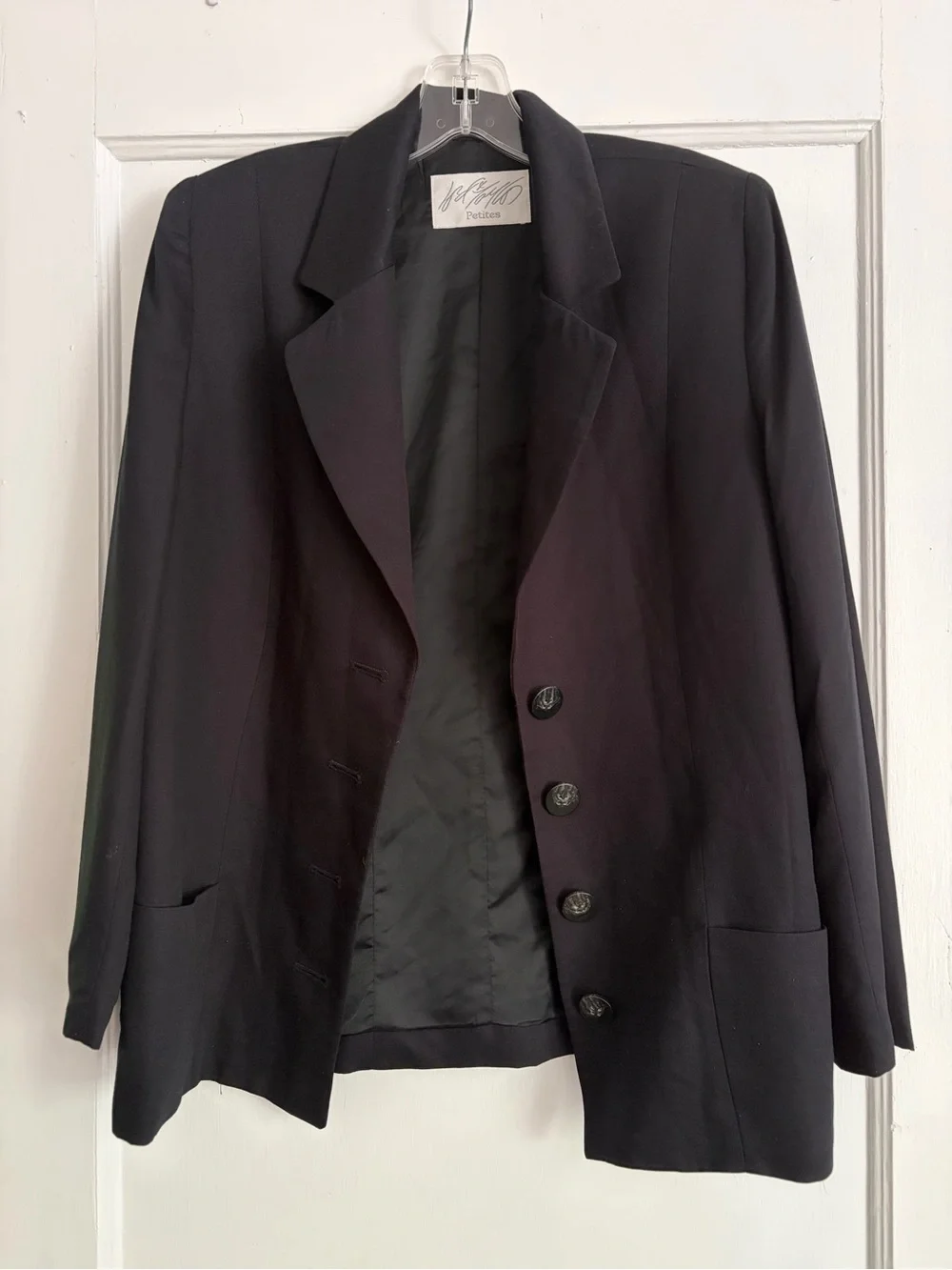 Vintage Lord & Taylor Black Women's Blazer - Single-Breasted Like New Condition